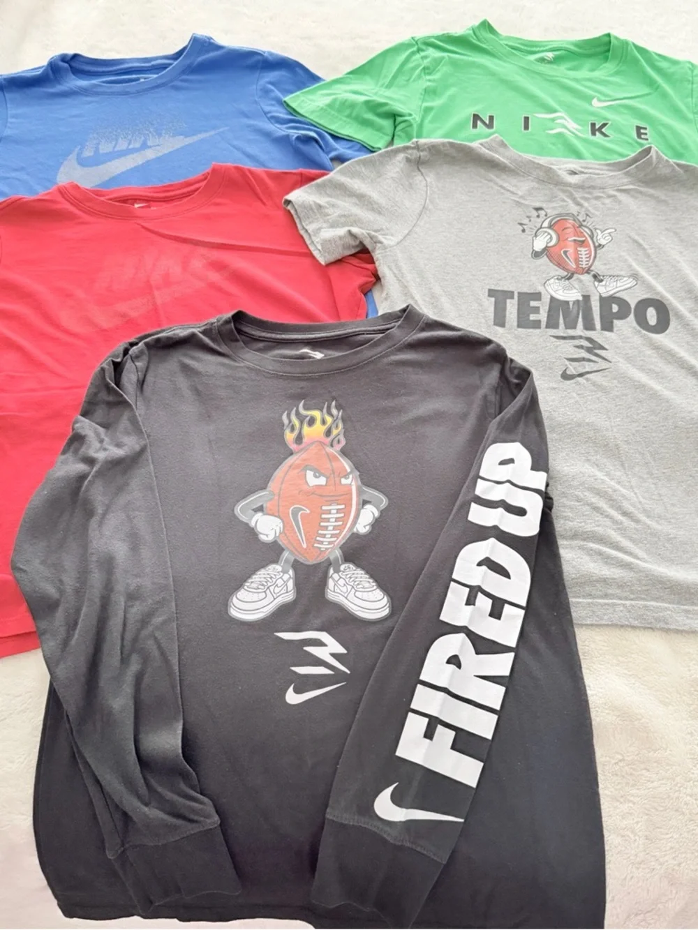 Nike Boys Size Large (12-13) Tshirt Lot of 5 - Picture 1 of 8